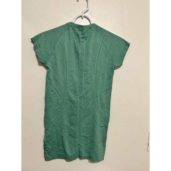 Lululemon swiftly Athletica Seamless T-Shirt Mint Green Workout Size 6 - Picture 2 of 6